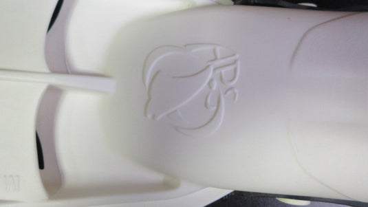 Used APS Mantaray Dive Fins Size XL - White