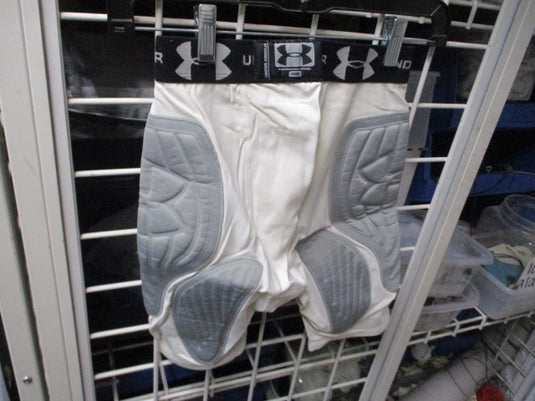 Used Under Armour MPZ Padded Compression Shorts Size Youth Medium