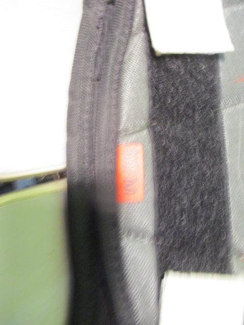 Used Bauer LIL Sport Youth M/M Chest Protector