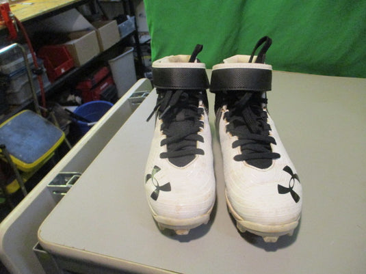 Used Under Armour BH Size Youth 2 Cleats
