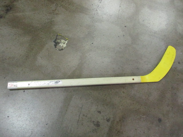 Load image into Gallery viewer, Used Cramer 33&quot; Hockey Stick
