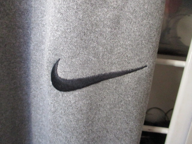 Load image into Gallery viewer, Used Nike Sweatpants Adult Size Small
