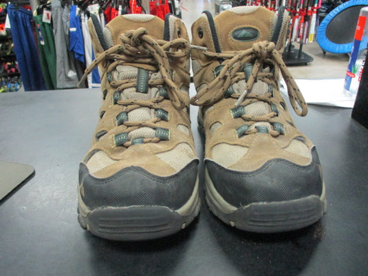 Used Outland Hiking Boots Size 7
