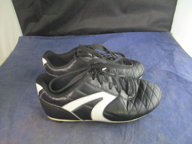 Load image into Gallery viewer, Used Athletic Works Sidewinder Soccer Cleats Youth Size 1
