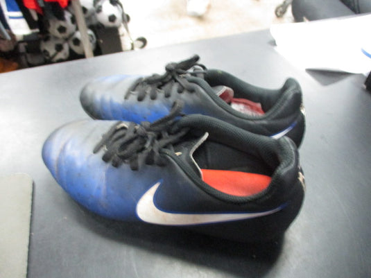 Used Nike Magista Soccer Cleats Size 3