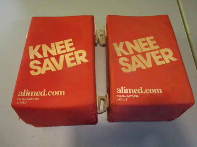 Load image into Gallery viewer, Used Alimed Catcher&#39;s Knee Savers Red Size Adult
