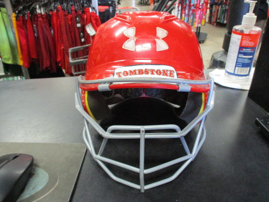 Used Under Armour Size 5 7/8 - 6 3/4 Batting Helmet