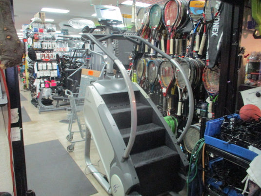 Used StairMaster SM5 StepMill  w/10