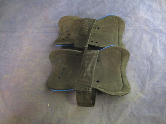 Used Sports Shin Guards Size Youth