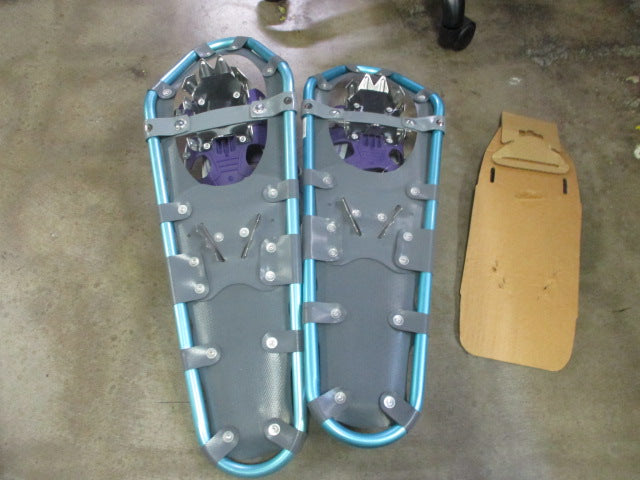 Load image into Gallery viewer, Used Atlas Elektra 825 Series Women&#39;s Snowshoes
