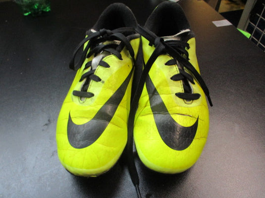 Used Nike Hypervenom Soccer Cleats Size 1.5