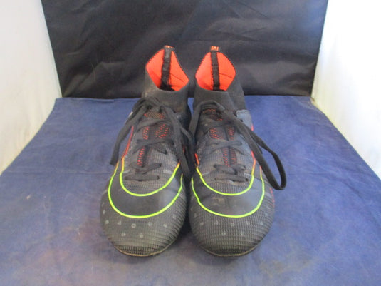 Used Wejiess Soccer Cleats Size 7.5