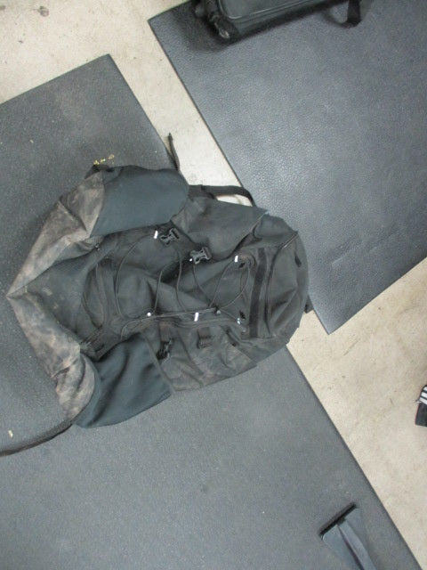 Used Athletico Baseball/Softball Equipment Bag (Has Split In Bag Holder)