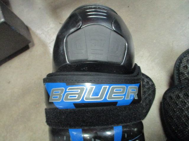 Load image into Gallery viewer, Used One95 Shin Pads Adult Size 15&quot;
