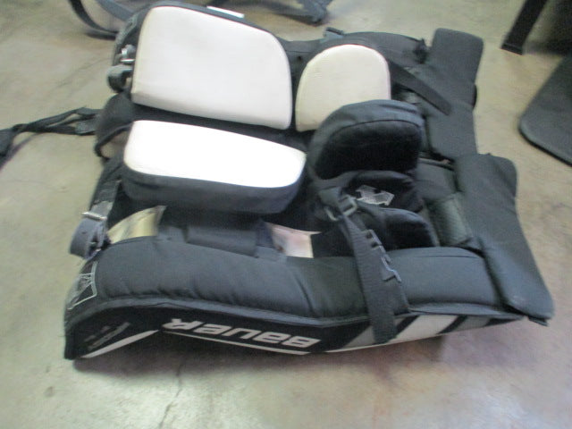 Load image into Gallery viewer, Used Bauer Prodigy 24&quot; Hockey Goalie Pads
