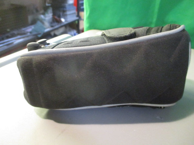 Load image into Gallery viewer, Used Detours Guppy M Saddle Bag
