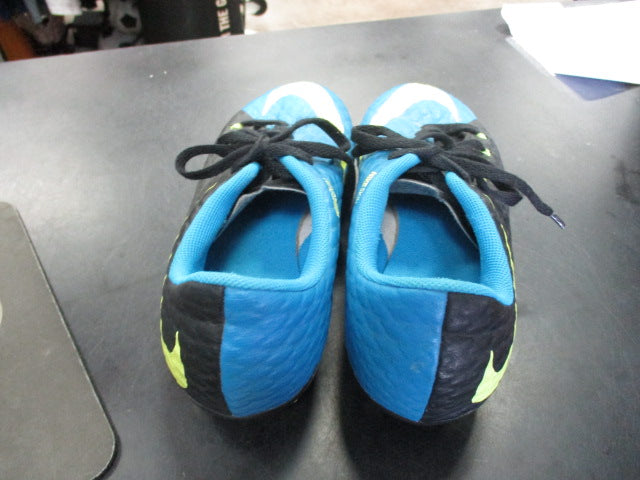 Load image into Gallery viewer, Used Nike HyperVenom Soccer Cleats Size 3
