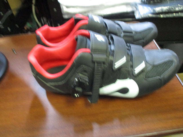 Load image into Gallery viewer, Used Peloton Cycling Shoes Size 46
