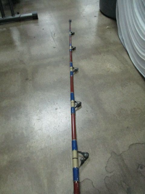 Load image into Gallery viewer, Used Fuji Pacifica 6&#39;6&quot; 50-80 lb. Line MT 6950 Fishing Pole
