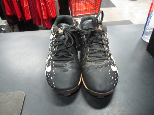 Used Under Armour Leadoff Size Youth 4 Cleats