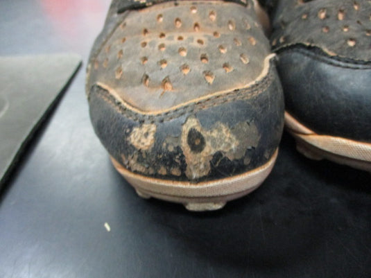 Used Under Armour Leadoff Size Youth 1 Baseball Cleats