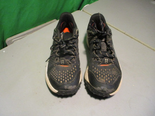 Used Under Armour Charged Turf Shoes Size 3Y