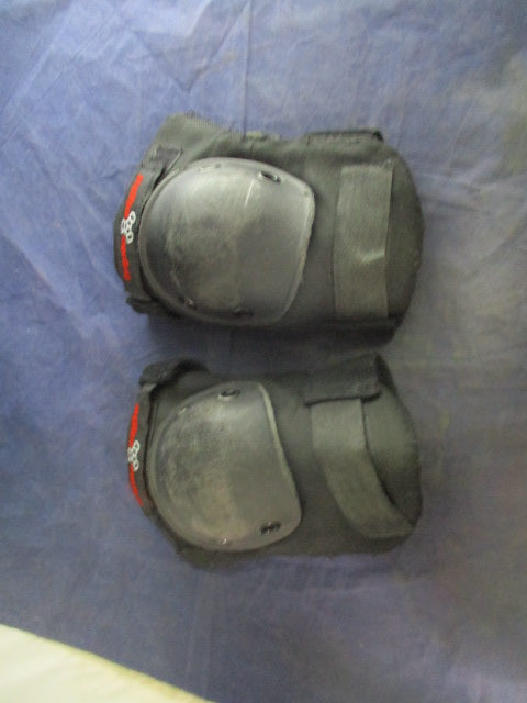 Load image into Gallery viewer, Used Triple Eight Knee Pads Size Junior
