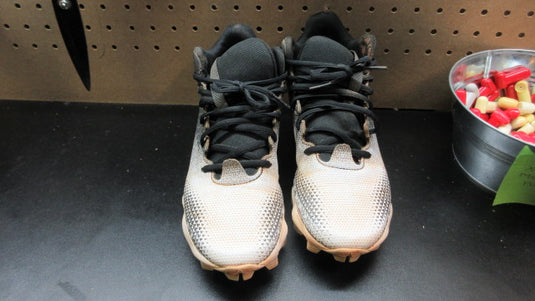 Used Under Armour Football Cleats - Size Youth 5
