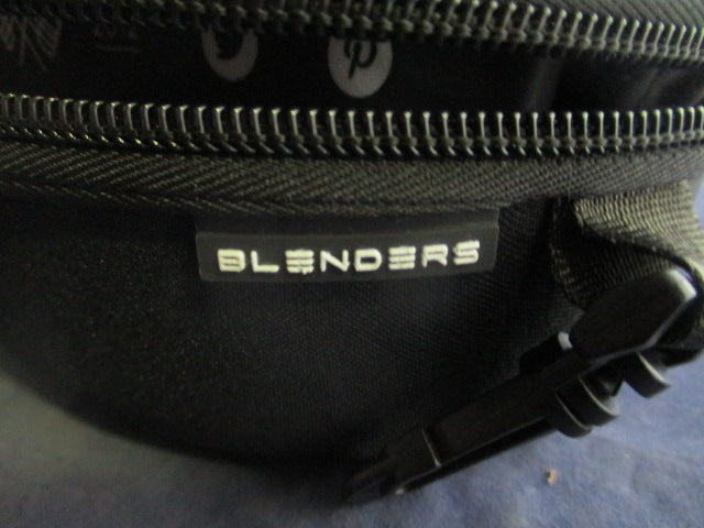 Load image into Gallery viewer, Used Blenders Aura Gemini II Snow Goggles
