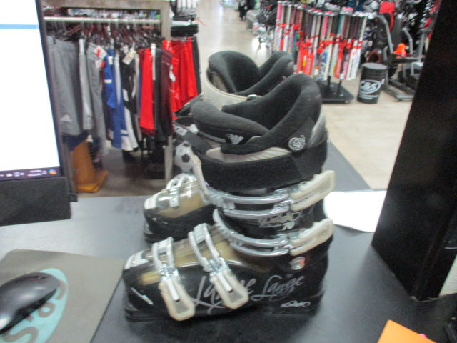 Load image into Gallery viewer, Used Lange Delight Exclusive 70 Womens Ski Boots Size 24.5
