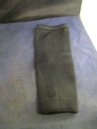 Used Knee Compression Sleeve Support Size Adult