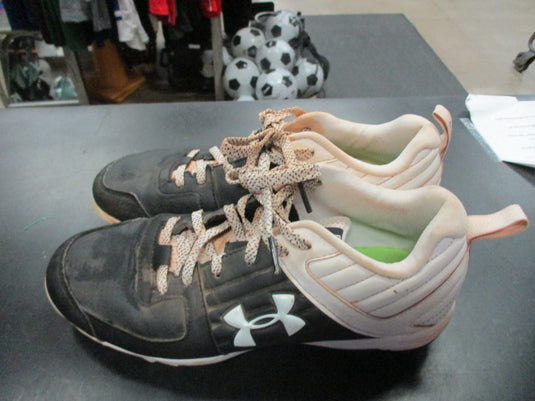 Used Under Armour Leadoff Cleats Size 5.5