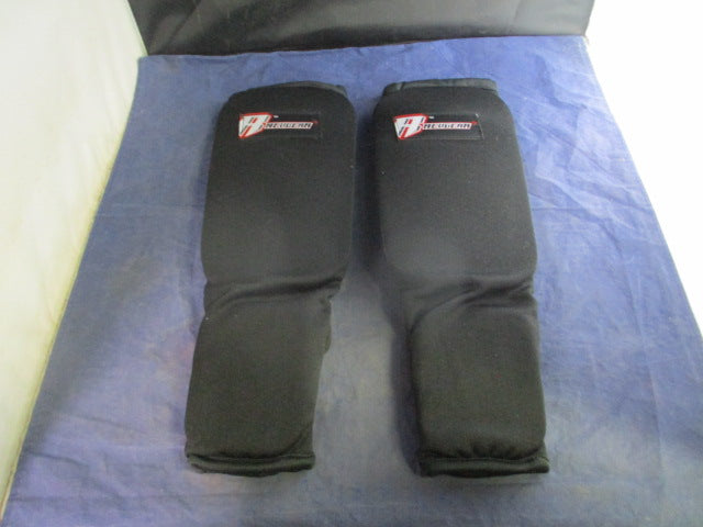 Load image into Gallery viewer, Used Revgear Cloth Shin and Instep Guard Size Small
