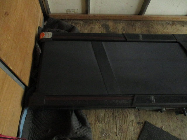 Load image into Gallery viewer, Used Horizon HZ Series Folding Treadmill
