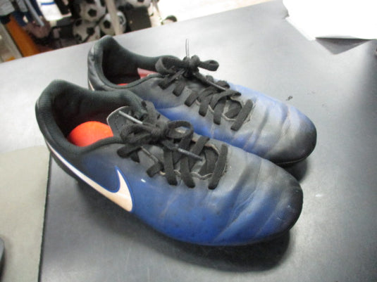 Used Nike Magista Soccer Cleats Size 3