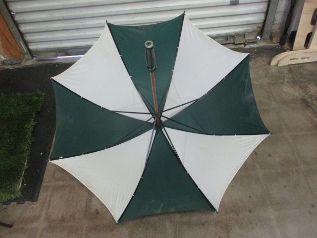 Load image into Gallery viewer, Used Green/White Golf Umbrella
