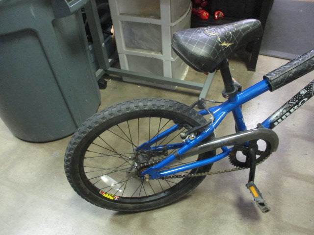 Load image into Gallery viewer, Used Haro 20&quot; BMX Bike
