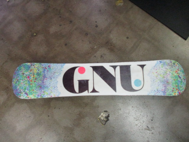 Load image into Gallery viewer, Used GNU B-Nice Youth Snowboard 127cm
