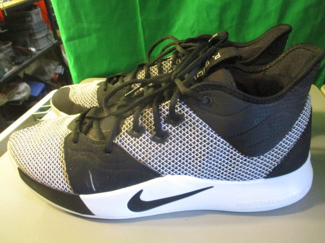 Load image into Gallery viewer, Used Nike P. George Basketball Shoes Size 14
