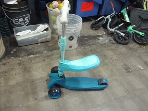 Used Flux Scooter w/ Fold Down Seat
