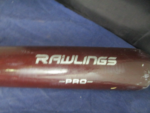 Load image into Gallery viewer, Used Rawlings Pro 28&quot; Y242W Wood Bat
