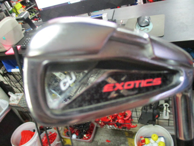Load image into Gallery viewer, Used Tour Edge Exotics 6 Iron Rh
