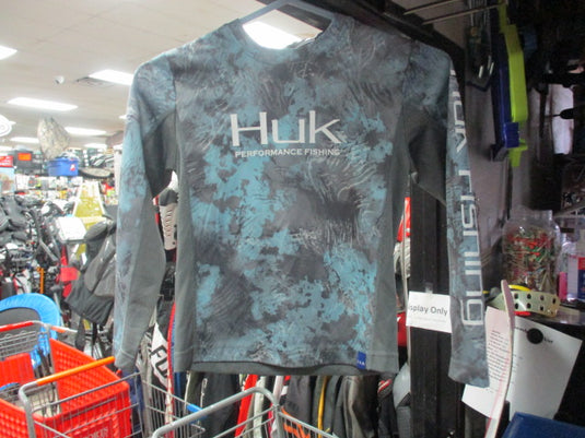 Used Huk Performance Fishing Shirt Size Small