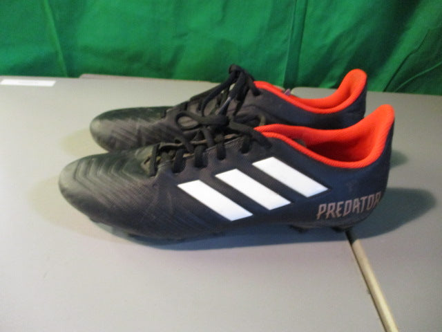 Load image into Gallery viewer, Used Adidas Predator Size 10.5 Soccer Cleats
