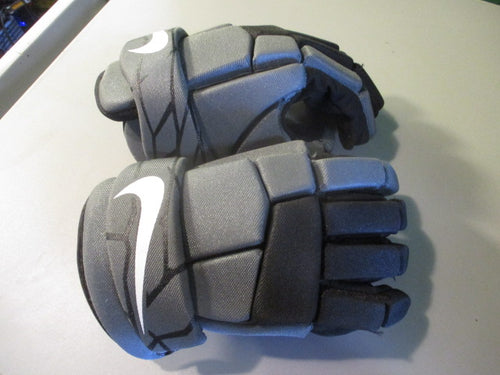 Used Nike Vapor LT Lacrosse Gloves Size Youth Medium