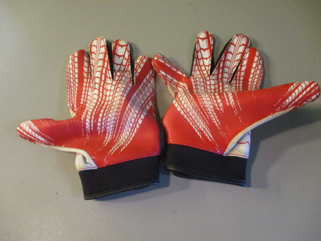 Load image into Gallery viewer, Used Wilson Football Receiver&#39;s Gloves Size Youth Large
