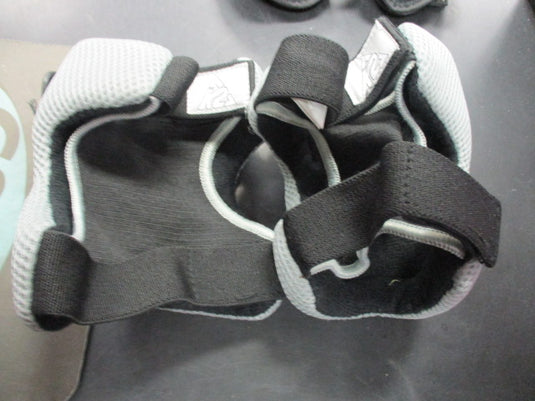Used K2 Size Large Knee/Elbow Pads