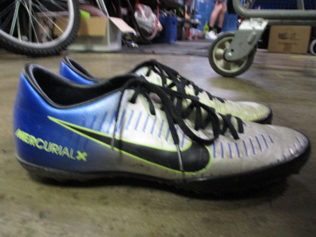 Load image into Gallery viewer, Used Nike Mercurial Turf Soccer Shoes
