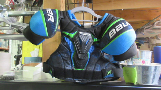 Used Bauer Youth Hockey Shoulder Pads - Size Small