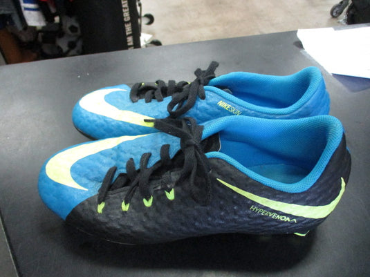 Used Nike HyperVenom Soccer Cleats Size 3